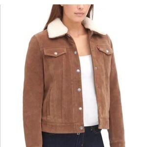 Levi’s Size small Women's Brown Suede Jacket with Shearling Collar